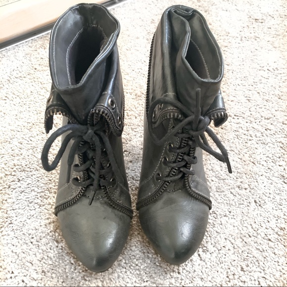 Black/Gray Booties